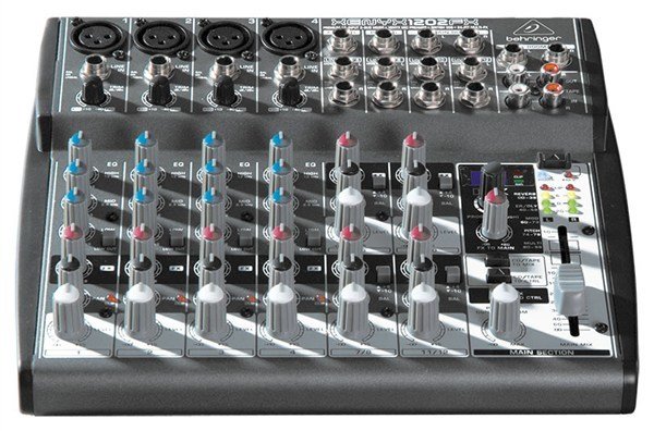 Behringer XENYX 1202FX 12 Kanal Deck Mikser